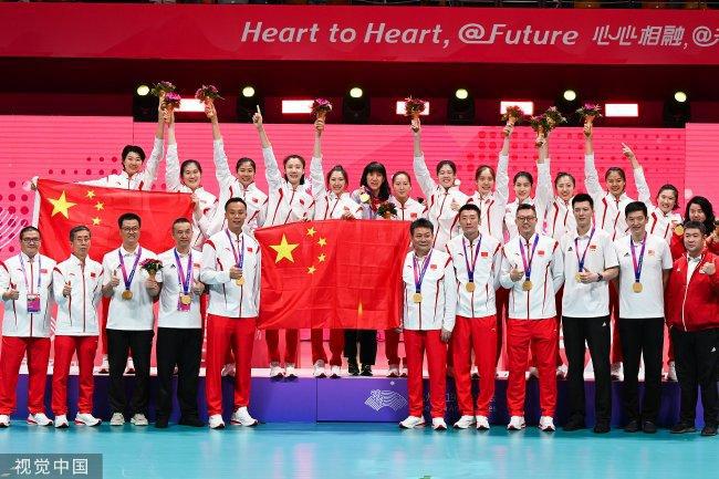 杭州亚运女排中国队夺第9冠 日本时隔17年再摘银(2)
