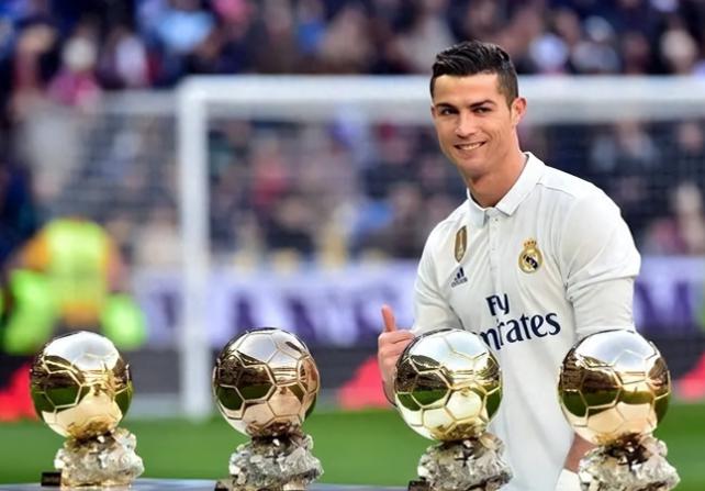 欧洲足球先生、金球奖、世界足球先生，谁才是最权威的足球奖项？(3)