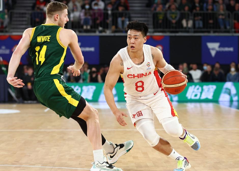 中国男篮顶级后卫，未来超越赵继伟、郭艾伦，但现在不被认可(3)