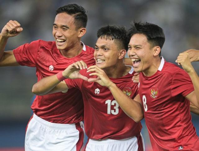韩国VS新加坡：“太极虎”露出獠牙，刷净胜球成唯一目标(2)