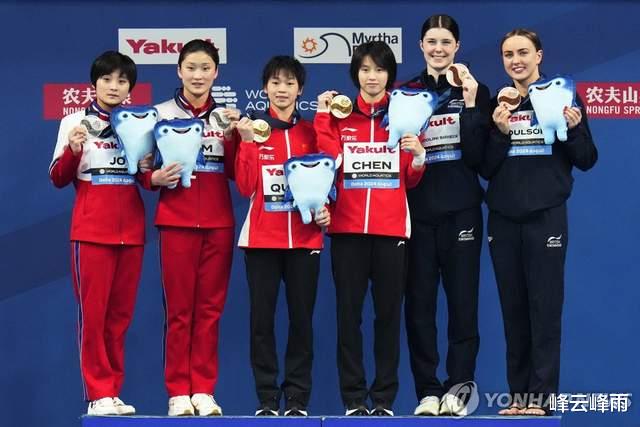 多哈世锦赛跳水赛场，全红婵荣膺双冠王，但赢家还要算上朝鲜(2)