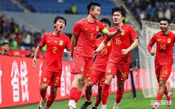 2-0！1-0！亚洲杯疯狂一夜：泰国胜伊拉克，韩国绝杀，中国国奥创耻辱(1)