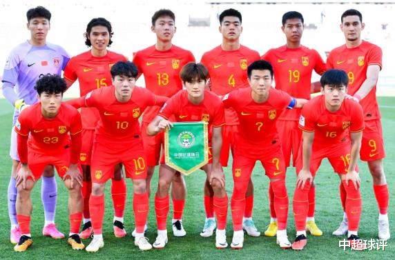 太自大！韩国媒体：中国足球4输韩国，一些中国球迷低下了头！(3)