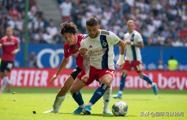 汉堡和那支德甲球队关系好 汉堡和斯图加特两支著名德甲球队携手领跑德乙联赛(5)