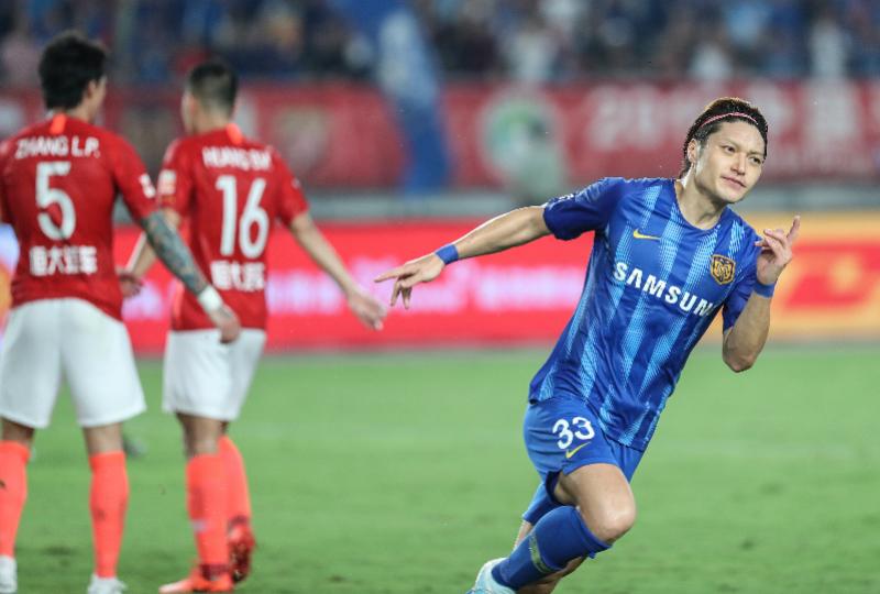 中国顶级联赛出场第一人汪嵩: 现在足球的社会地位没以前高了(6)