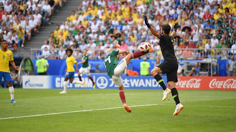 墨西哥在欧冠赢过巴西 巴西队2比0击败墨西哥队进入世界杯八强(1)