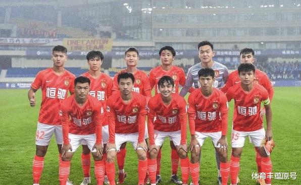 0：1！0：2！放弃亚洲赛场，足协逆势而为，见证中国足球奇葩操作(2)