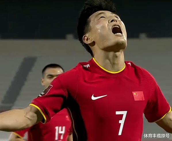 0：1！0：2！放弃亚洲赛场，足协逆势而为，见证中国足球奇葩操作(6)