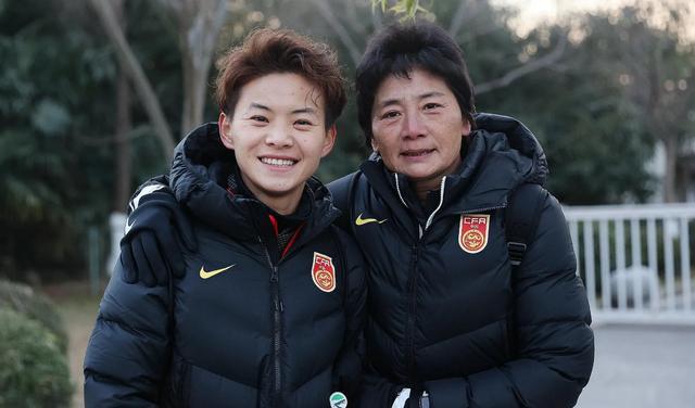 女足教练由贾导换为水庆霞，试问这一举动，中国女足改变了什么？(2)