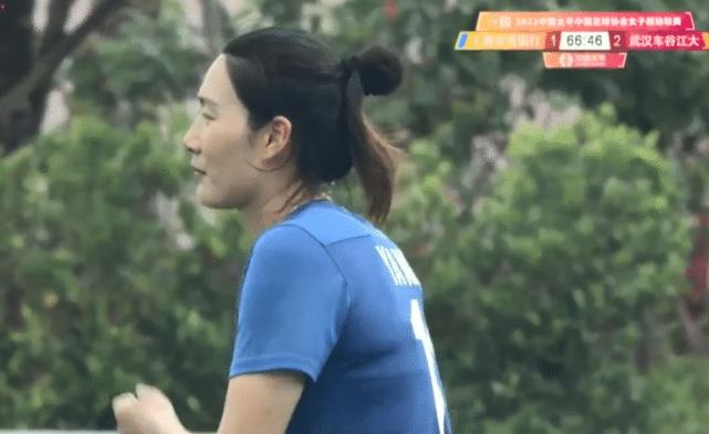 3-2！女超史诗一战！卫冕冠军豪取8连胜，中国女足队长90分钟绝杀(4)