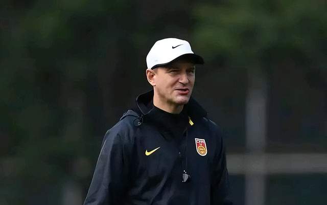 中国男足或选择新的主教练 推进阵容年轻化需要好的教练(7)