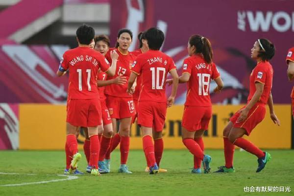 女足的最佳前锋，中国女足英超第一人，“北伦敦皇后”唐佳丽(3)