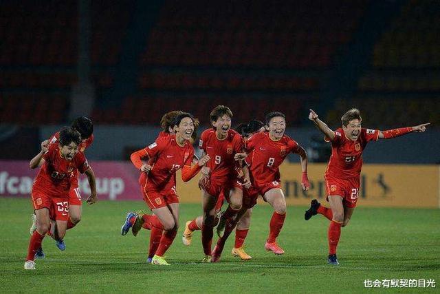 女足的最佳前锋，中国女足英超第一人，“北伦敦皇后”唐佳丽(8)