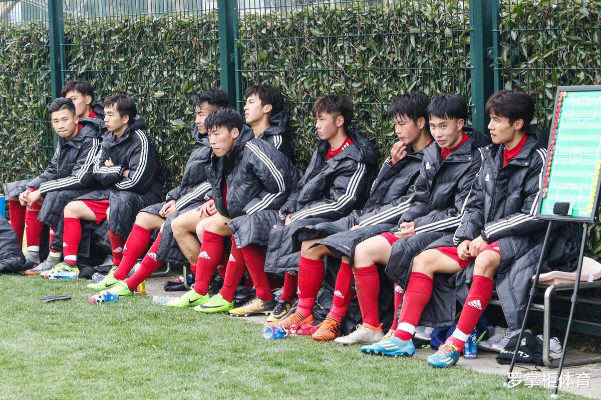 中国足球没有未来了？国青队两场热身赛丢10球，只打入了一个球！(2)