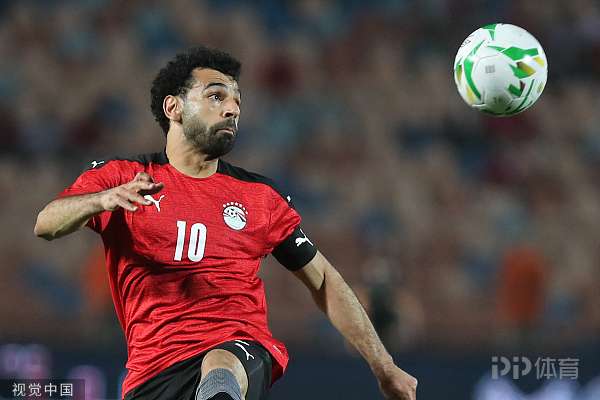 埃及足协：萨拉赫出现轻微拉伤 将缺席下场非洲杯预选赛(1)