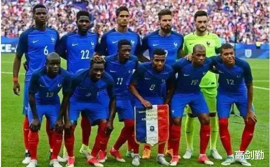 法国队现在的阵容是欧洲第一！(1)