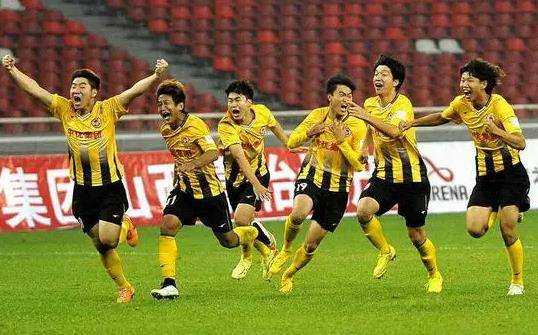 中国职业足球的荒漠与绿洲，你的家乡有职业球队吗(15)