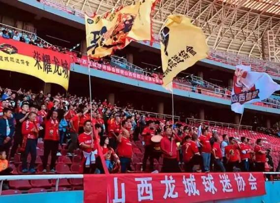 中国职业足球的荒漠与绿洲，你的家乡有职业球队吗(16)