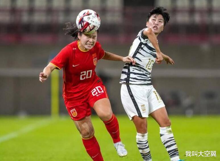 东亚杯中国女足战平韩国原因揭晓！球迷揭开内幕：对手早就看穿(1)