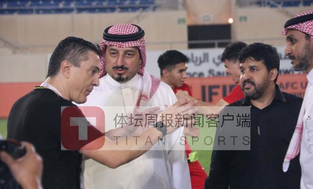 沙特足协主席：与中国队相约明年决赛再相会(1)