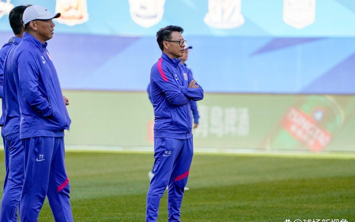 上海媒体曝出争议猛料，球迷吐槽：欠薪了，竟然知道好好踢球了(5)