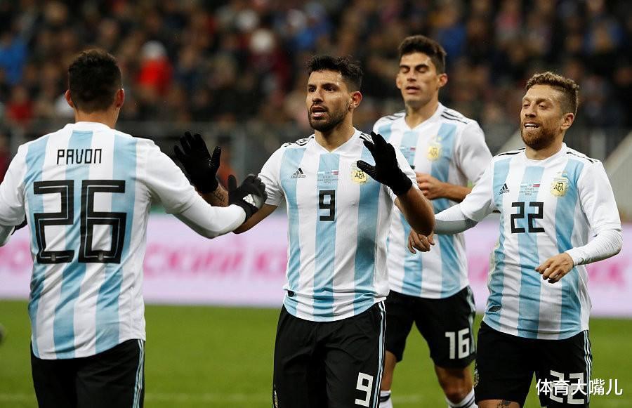 阿根廷横扫阿联酋，梅西专心“喂饼”，无锋阵初露锋芒(3)