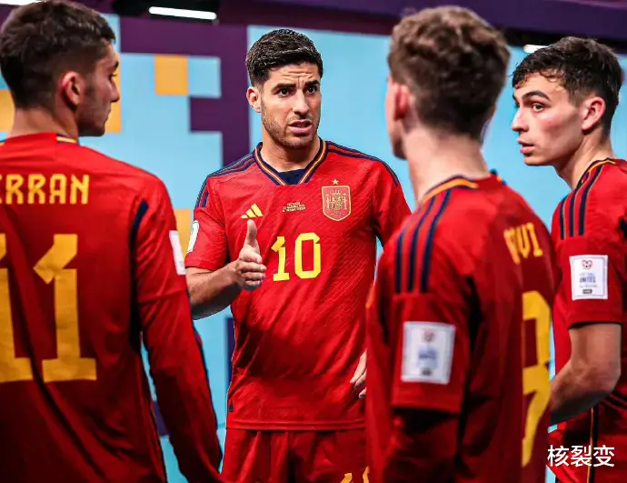西班牙vs德国， 首战7：0大胜哥斯达黎加会让西班牙队成为争冠热门么？(2)