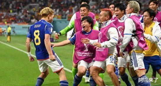 世界杯神剧！又爆了！日本反转 组第一出，西班牙回避巴西(1)