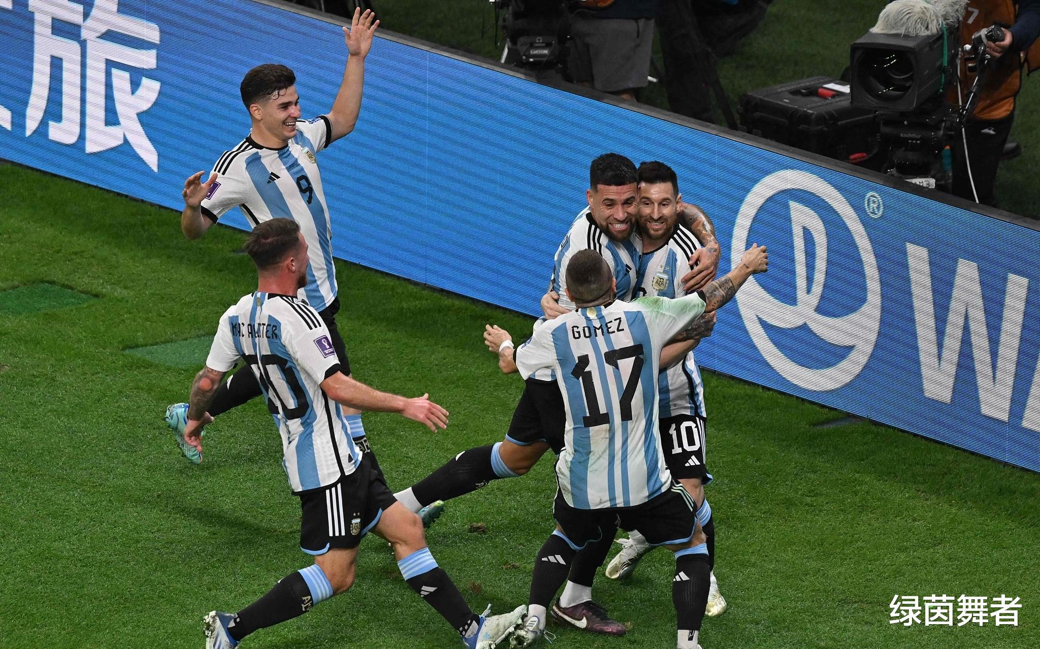 阿根廷还得靠梅西！1战刷爆4大纪录，剑指冠军，荷兰队难抵挡！(1)