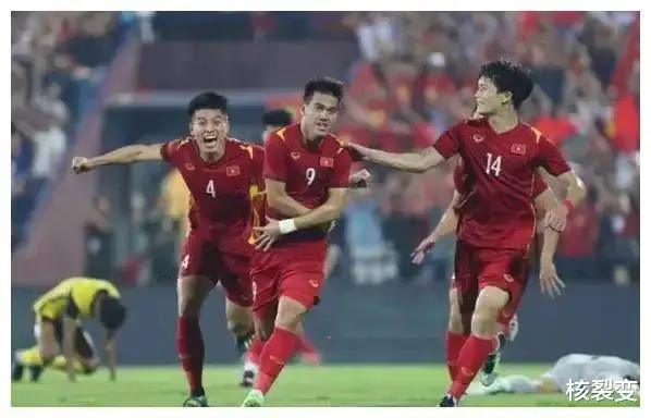 中国足协备受鼓舞，选帅工作重新上了议程，目前合适的6选1(3)