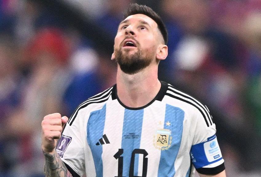 踢疯了！阿根廷队2-0法国，冠军稳了？迪玛利亚先造点后又进球(3)