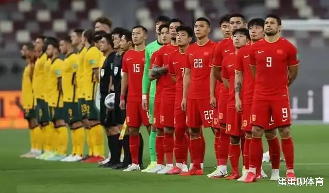 随着中国男足的国际足联排名降至亚洲第11，下一届12强赛分组大致如下(3)