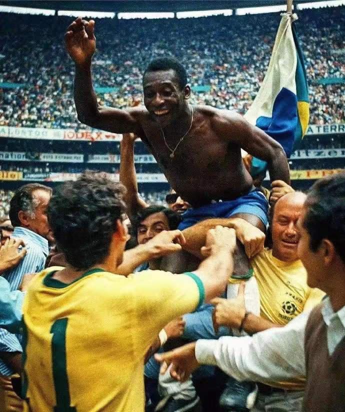 球王贝利逝世，巴西遗憾错过世界杯冠军，终要接受平庸(1)