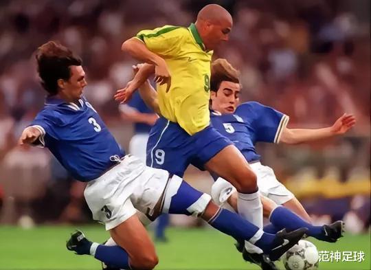 1998年的大罗无人能敌，却在世界杯决赛上如同梦游(4)