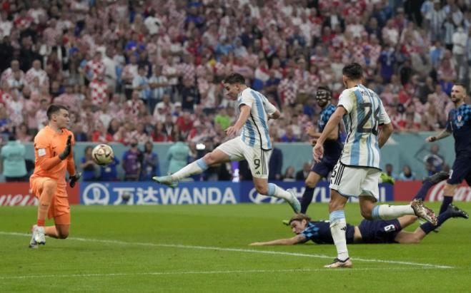 为什么阿根廷主教练斯卡罗尼非常不重视迪巴拉(7)