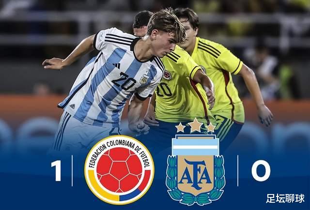 0-1被绝杀！阿根廷爆大冷，4场3负=小组出局，球员掩面哭泣，梅西失望(2)