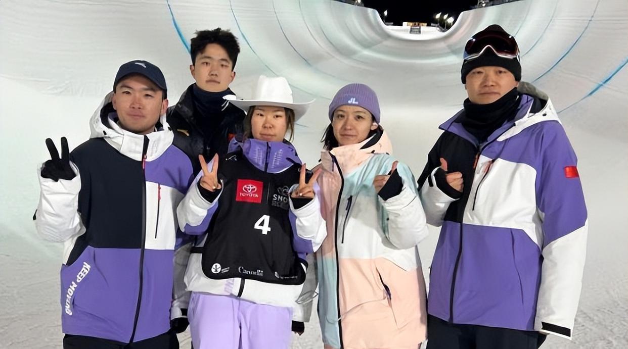 祝贺！中国00后滑雪名将勇夺世界杯冠军，林孝埈也传来喜讯