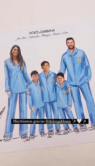 梅西一家身穿阿根廷三星睡衣效果图#梅西# #世界杯# ​​​(1)