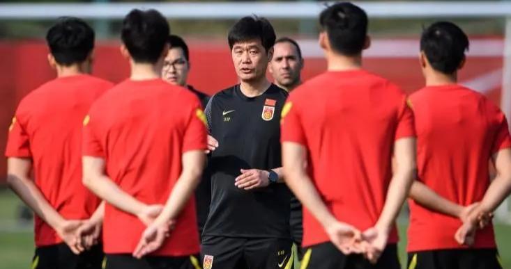 越南U20连克强敌出线在望！中国足球已经输在了起跑线上？(3)