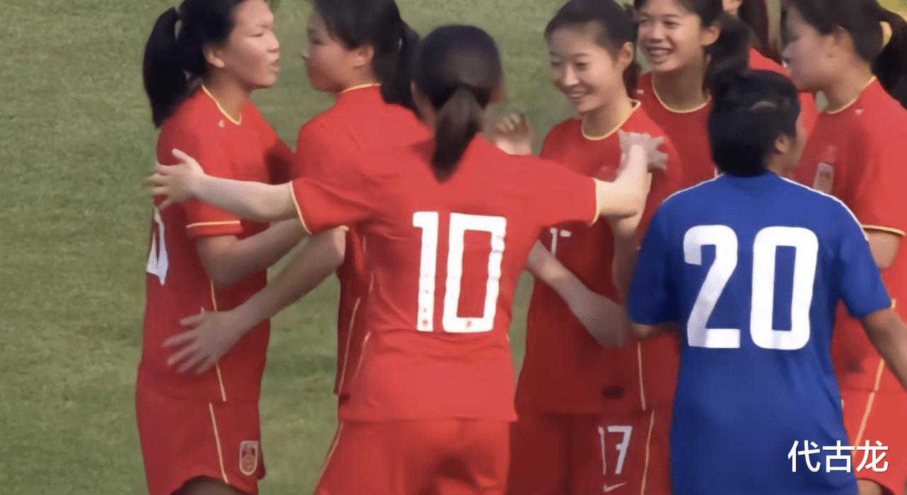 霍悦欣梅开二度！中国女足6-0菲律宾，U20女足亚预赛开门红(2)