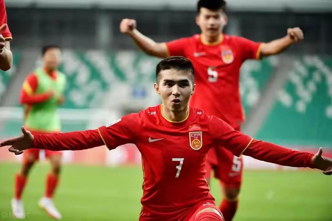 U20亚洲杯关键一战，国足对阵吉尔吉斯坦，这三人将决定比赛结果

1、安东尼奥 (1)