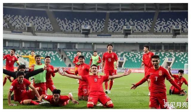 亚青赛决出8强：中国男足9年后再出线决战韩国，黑马+卫冕冠军出局(1)