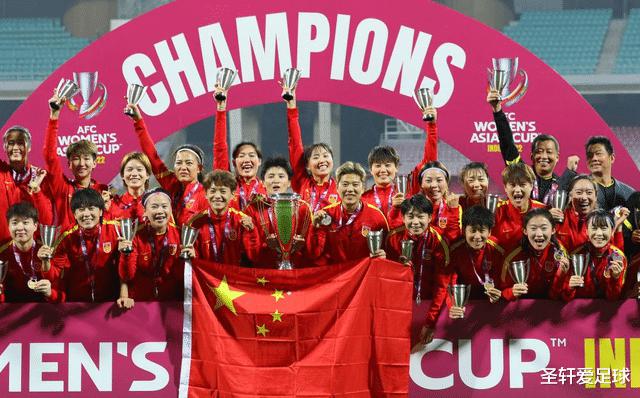 3场8球！中国女足小将创历史，连续强行破门，对方门将当场绝望(7)