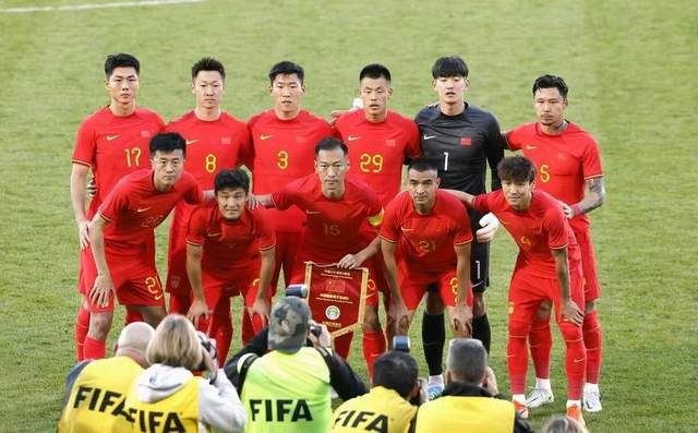 国足亚洲杯将以第二档球队身份征战 应进行高强度比赛积极备战(7)