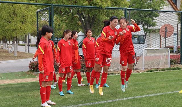 U20女足亚洲杯中国大战尼泊尔，卢家玉发挥出色，女足力求两连胜(1)