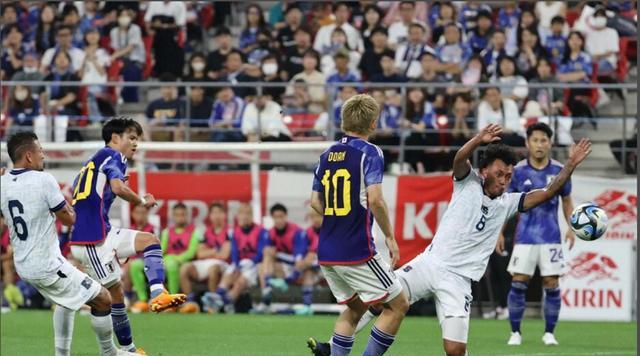6-0！日本吊打FIFA第74，6名球员分别进球，国足球迷很羡慕(1)
