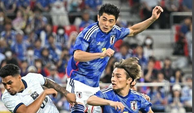 6-0！日本吊打FIFA第74，6名球员分别进球，国足球迷很羡慕(2)