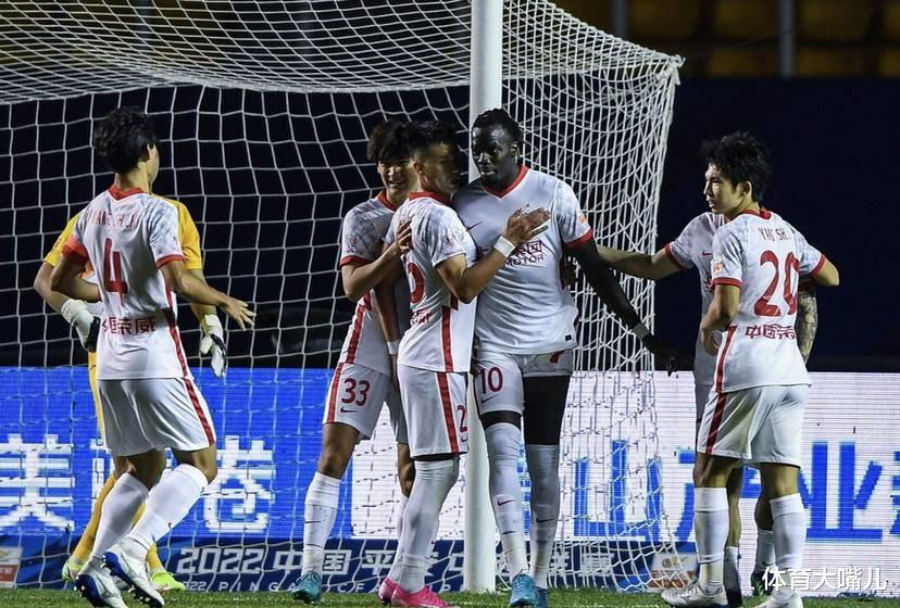 广州VS上海海港：全力以赴，武磊带队冲击足协杯冠军(3)