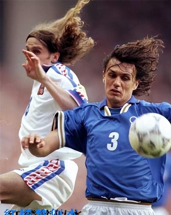 马尔蒂尼的欧洲杯-2，1996年意大利与冠亚军同组，遗憾无缘淘汰赛(3)