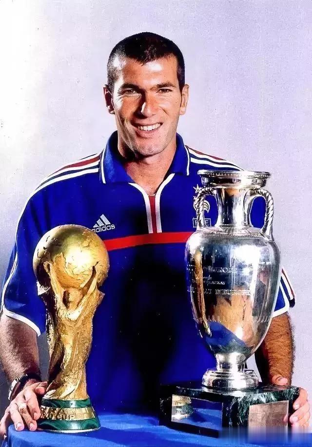 法兰西最具影响力的十大体育明星

1、齐.齐达内，法国足球第一王者
2.、米.普(1)